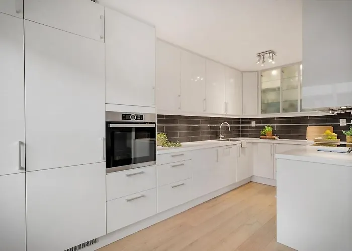 Appartamento Spacious And Modern Townhouse With Parking, 3 Bedrooms *